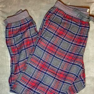 American Eagle Outfitters NWT Plaid Lounge Jogger Pants in Red and Gray